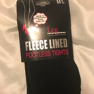 New Warm Fleece Lined Leggings M/L Leg Impressions